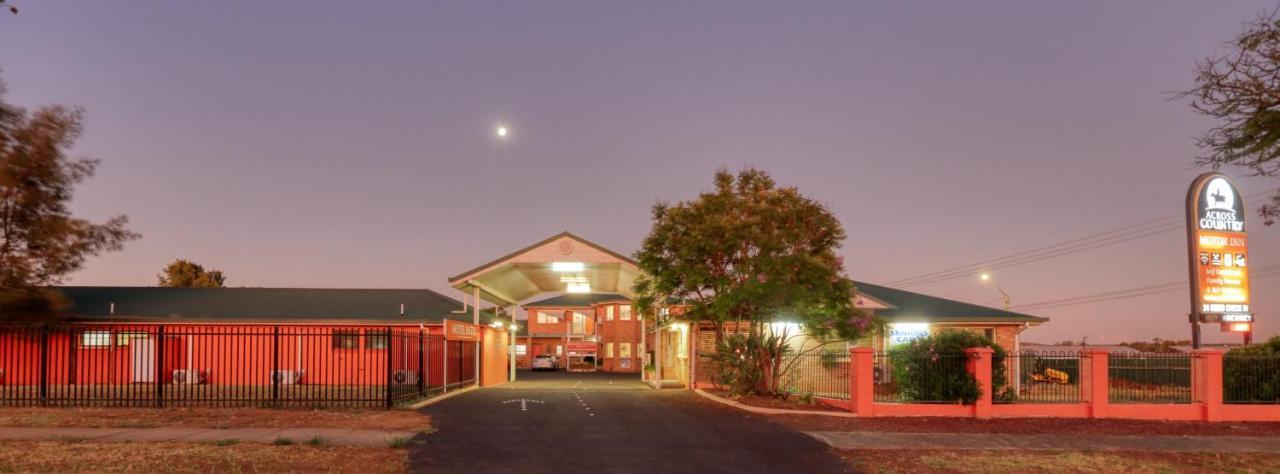 Across Country Motor Inn Dubbo Eksteriør billede